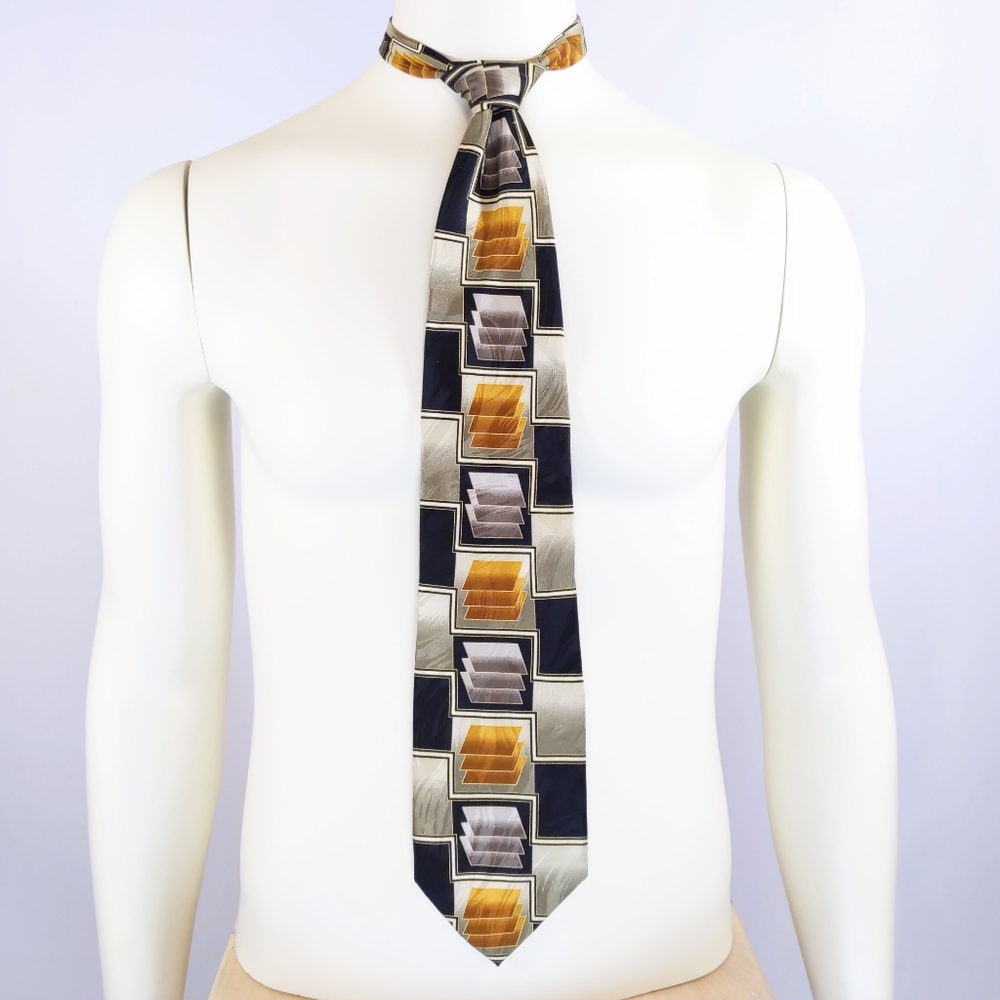 Bello Uomo silk necktie